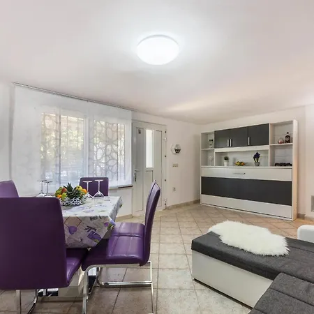 Gorgeous In With Kitchen * Pavicini