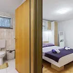 1 Bedroom Amazing In *
